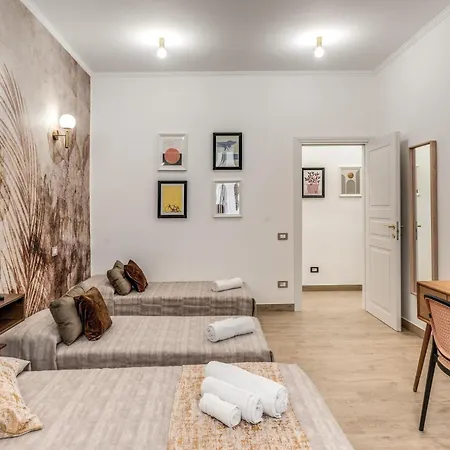 Napolehome Luxury Apartamento Roma
